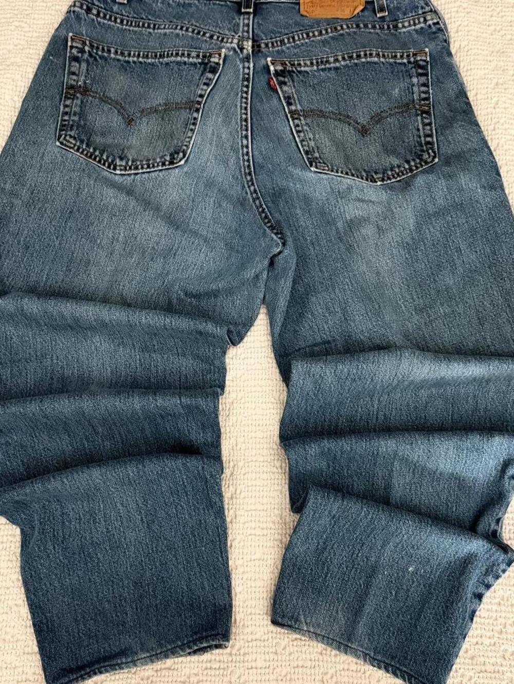Vintage Levi's Blue Men's Jeans Classic Worn-In Look Size 36x32